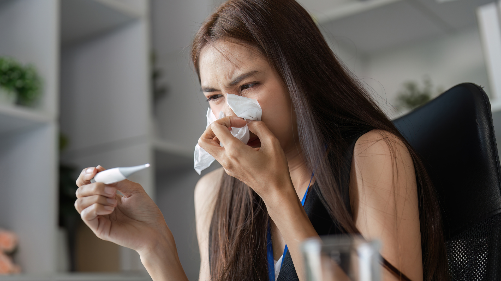 Mata-Bengkak-Akibat-Rhinitis-Alergi?-Apakah-Berbahaya?