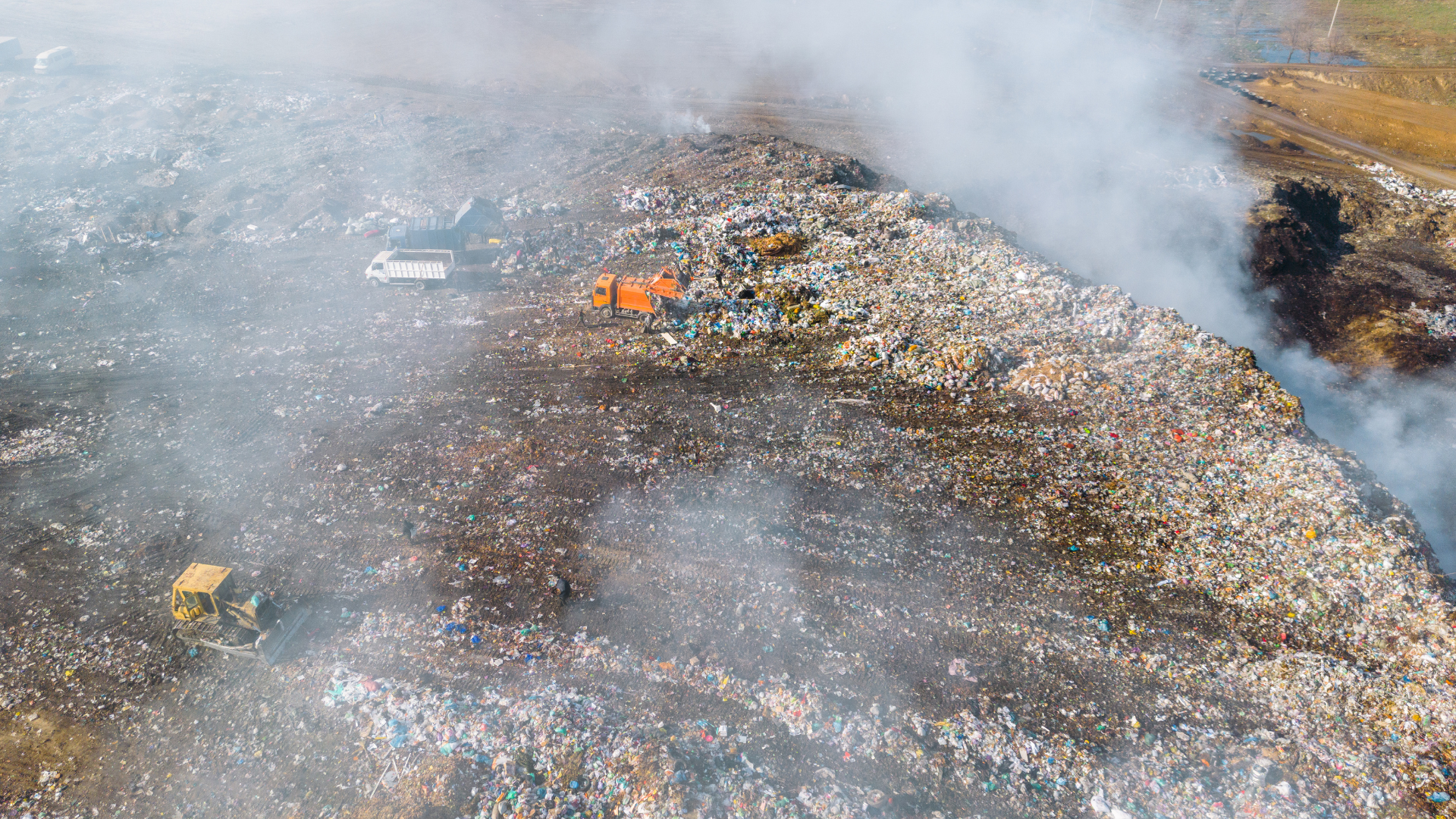 Ancaman-Mikroplastik-di-Depan-Mata!-Berikut-5-Bahaya-yang-Perlu-Kamu-Ketahui